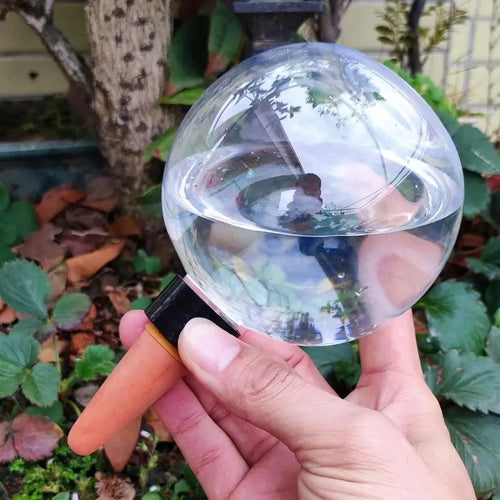 500ML Automatic Drip Irrigation System Self Watering Plant Watering Bulbs for Garden Flower Plants Watering Balls Devices